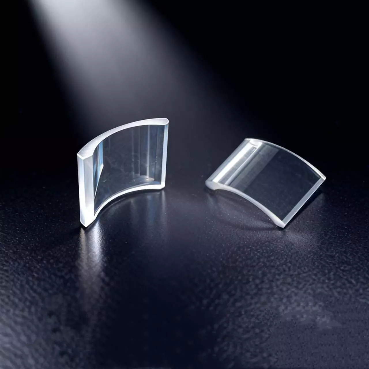 Cylindrical Lens
